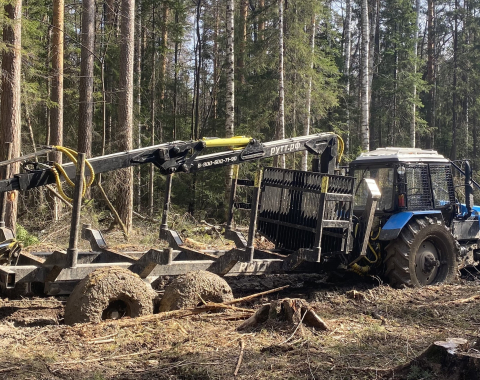 полуприцеп РУТТ лесозаготовка